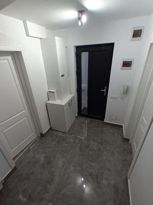Old Town Studio 2 Apartment Nr 2 Бая-Маре Экстерьер фото